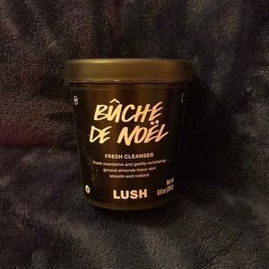 Lush Cosmetics Buche de Noel
